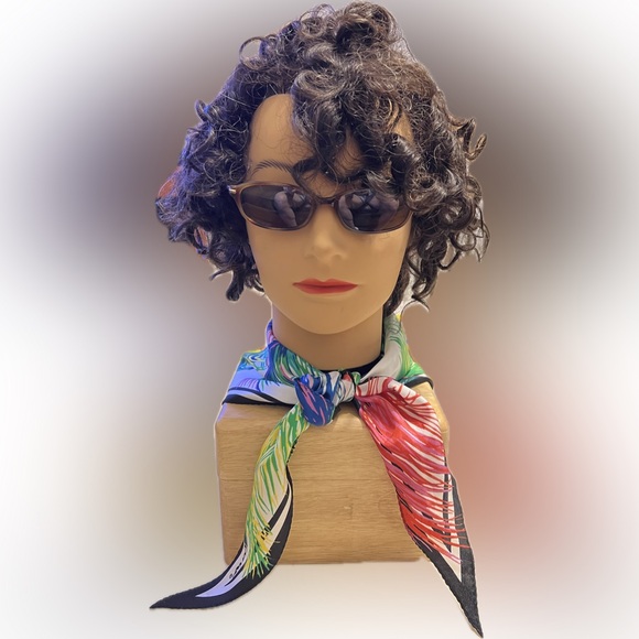 🔹🔸♦️Echo Fern Print Silk Diamond Scarf | Est. 42.5”L x 14”W - Picture 7 of 17